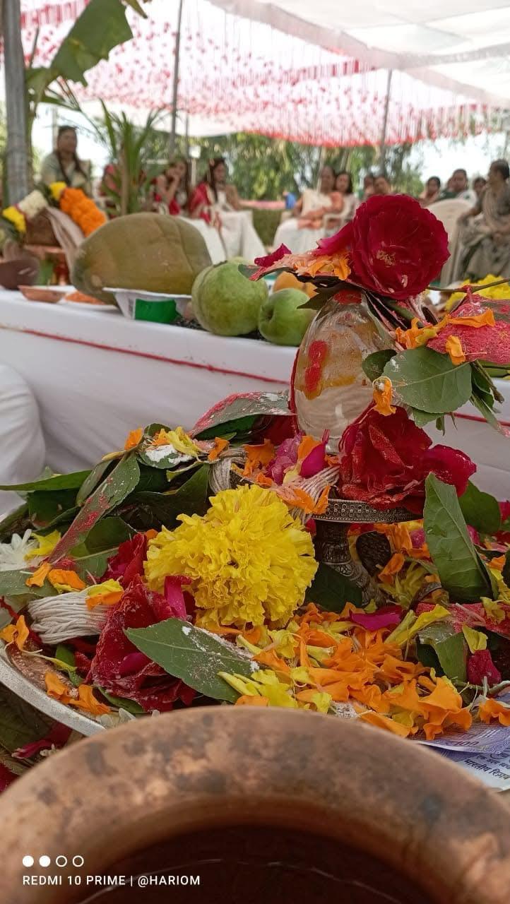 Shivling shringar at Omkareshwar Mahadev