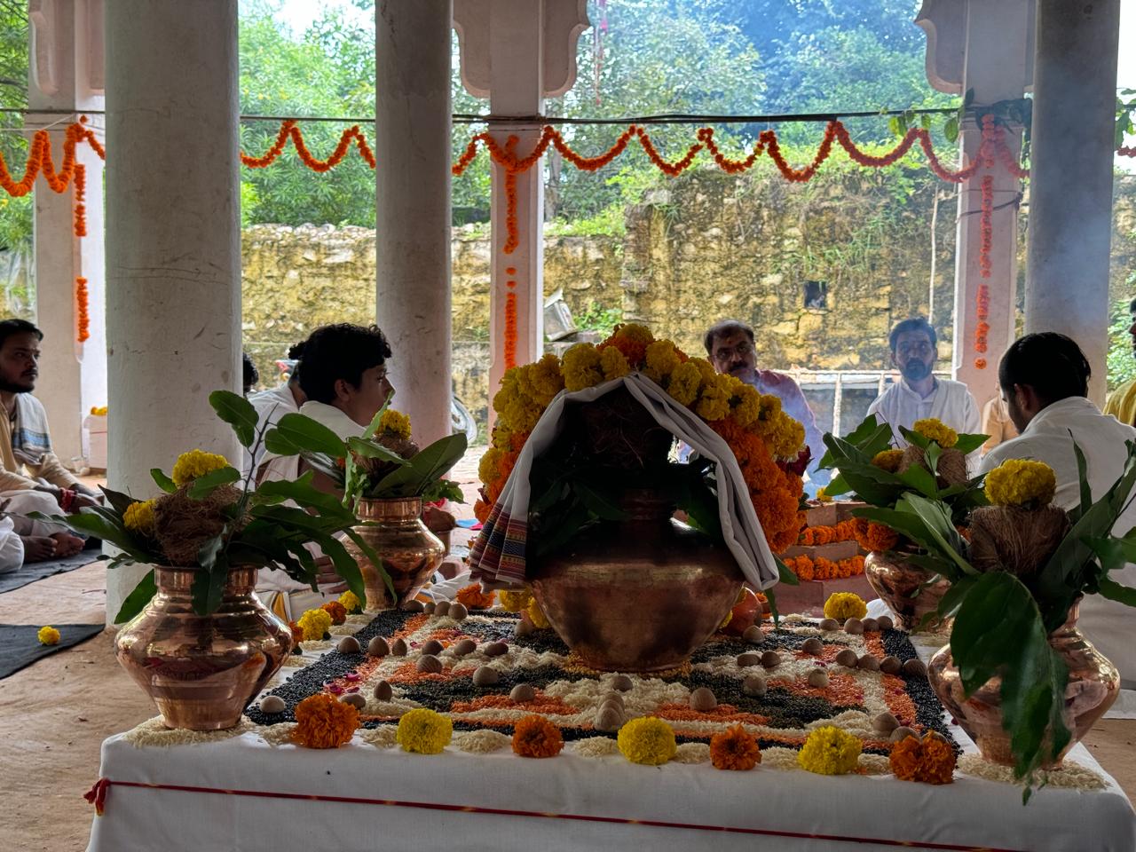 Navgrah Shanti puja at the shrine, Omkareshwar